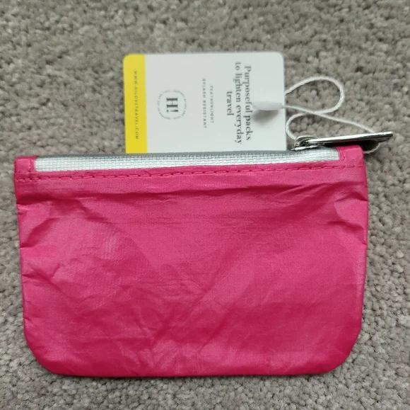 Hi, Love Travel Gift Card Holder - Picture 3 of 3